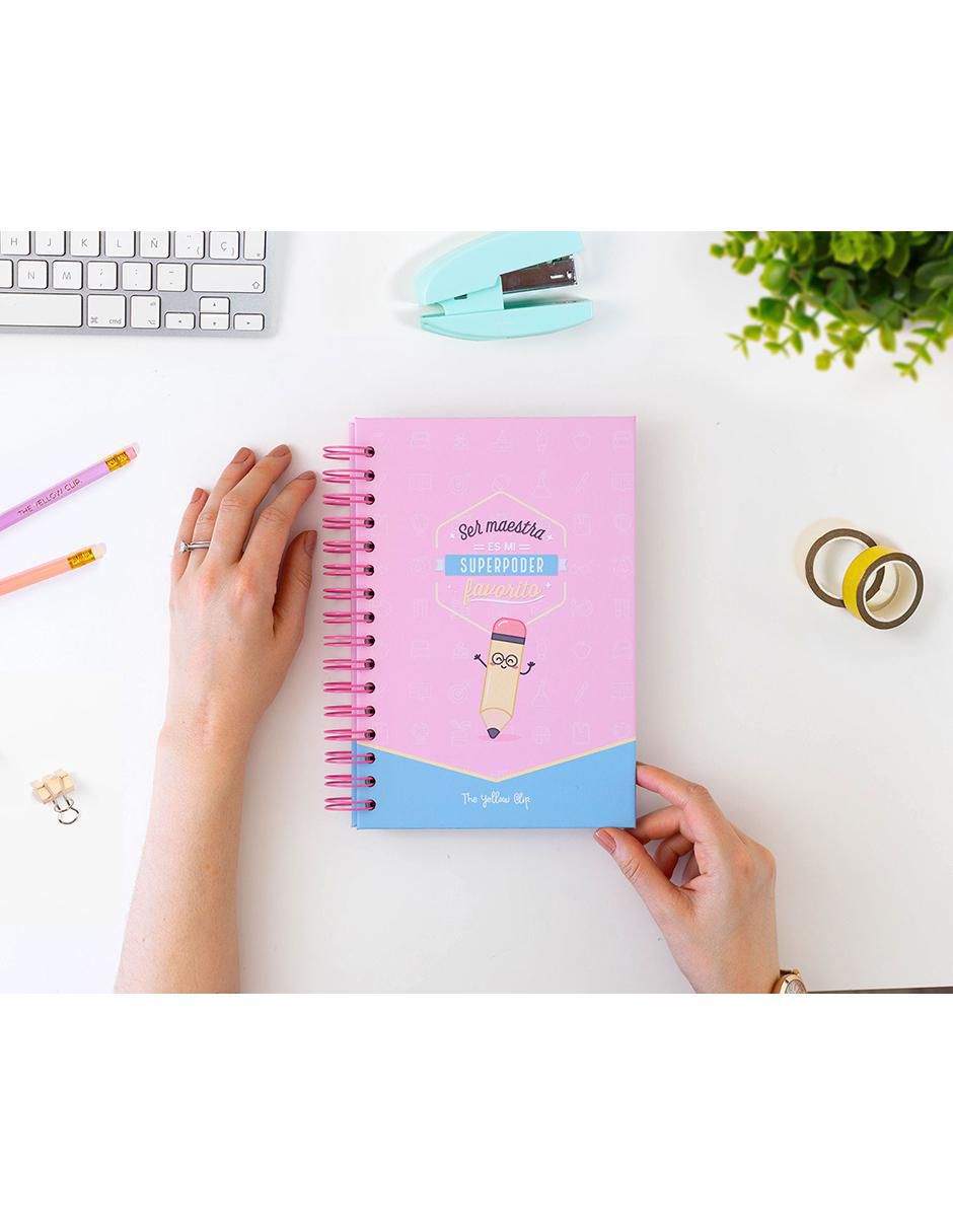 Cuaderno hoja a rayas y blanca 7